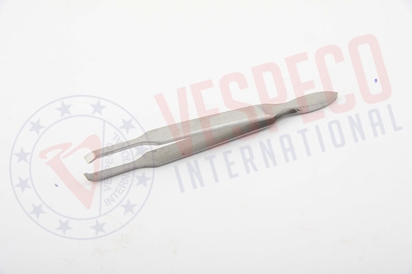 Eyebrow Tweezers